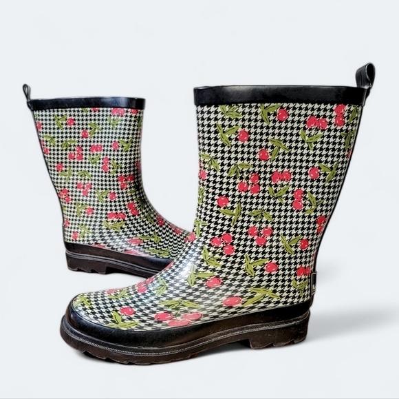 Magellan Houndstooth and Cherries print Rain boots Size Youth Girls 5 - Picture 1 of 16